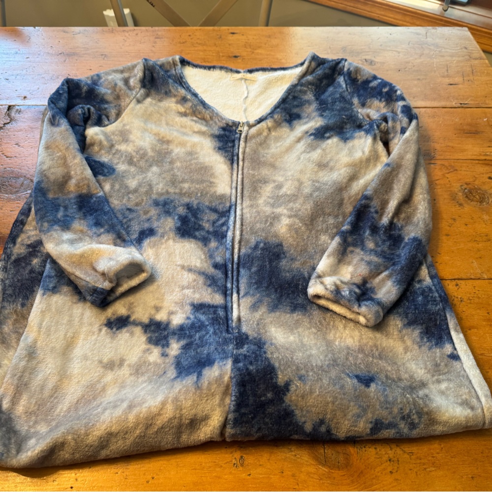 Natural Life Fleece Onesie Pajamas - Navy
Cream Tie-Dye